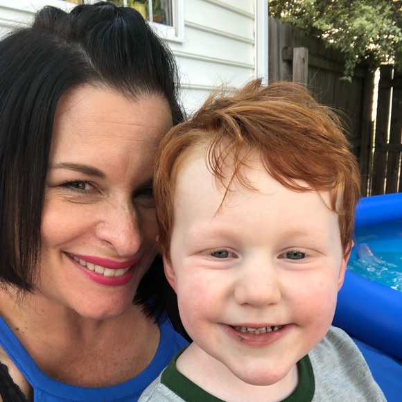 Meet your Posher, Sherry - Picture 1 of 1